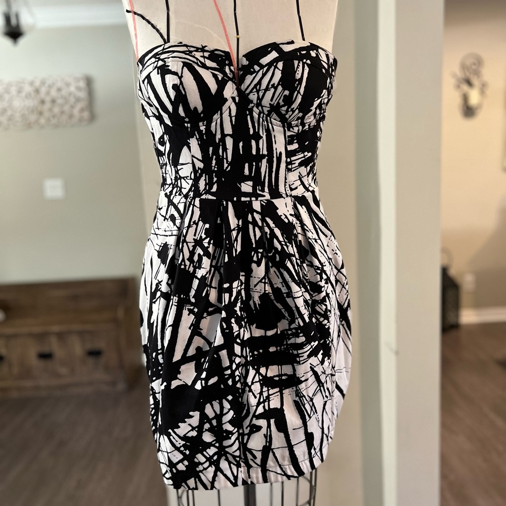 Strapless black and white dress.